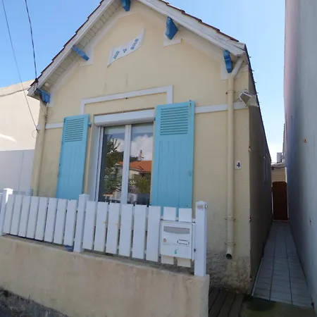 Holiday home La Folette Saint-Gilles-Croix-de-Vie